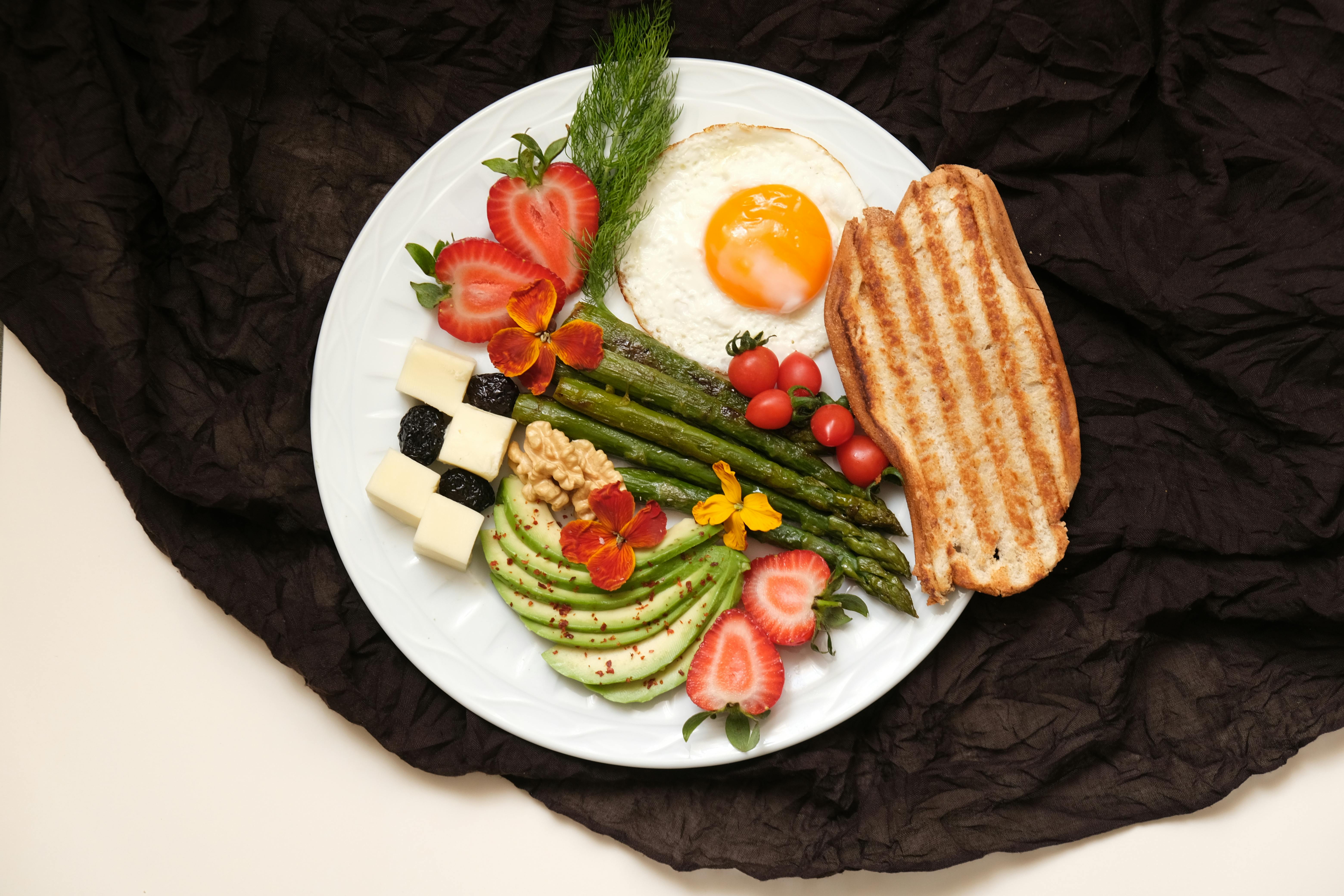 Alimentația sănătoasă în luna mai